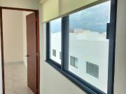 RENTA CASA EN RESIDENCIAL ARBOLADA CANCUN AV HUAYACAN DV...