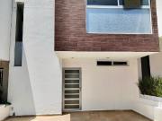 Renta Casa en Sonterra Querétaro sobre Libramiento...