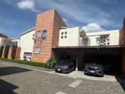 RENTA CASA EN VILLA REGINA METEPEC