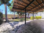 RENTA CASA EN VILLAS DEL MESÓN CON CUARTO DE SERVICIO Y...