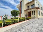 Renta casa independiente, 4 dormitorios, Puembo, sector...