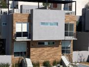 RENTA CASA LAGO ESMERALDA, BOSQUE ESMERALDA, ATIZAPÁN DE...