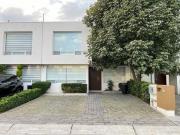 Renta casa Lomas Virreyes Calimaya modelo Castilla Renta casa Lomas Virreyes Calimaya modelo Castilla