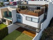 RENTA CASA MODERNA EN CUMBRES DEL LAGO CON EXCELENTES... RENTA CASA MODERNA EN CUMBRES DEL LAGO CON EXCELENTES...