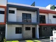 RENTA CASA QUERETARO REFUGIO