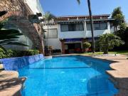 RENTA CASA REFORMA $21,500 En Condominio