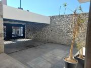 Renta casa Remodelada en Fracc. Pedregal de Echegaray...