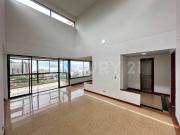 Renta de Apartamento en El Poblado, Medellín, Antioquia...