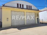 Renta de Bodega Comercial Estratégica de 370 m² en...
