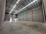 Renta de Bodega Industrial por complejo de las...