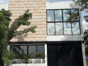 Renta de casa a un costado de Harbor y el consulado...