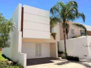 RENTA DE CASA AL NORTPONIENTE EN LA QUERENCIA