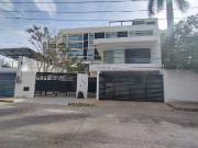 Renta de Casa Amueblada al Norte de Mérida Santa...