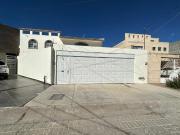 Renta de casa amueblada en Brisas Diamante