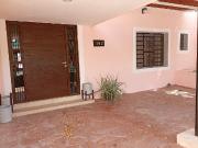 Renta de casa amueblada en García Ginerés, a 4 cuadras...