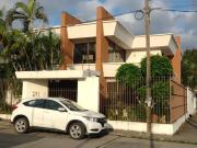 Renta de Casa Climatizada con 5 Recámaras para Oficinas...