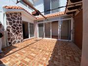 RENTA DE PLANTA BAJA COMO OFICINA O DE SERVICIOS EN...