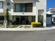 RENTA DE CASA CON 3 RECAMARAS EN FRACC. JURIQUILLA SANTA...