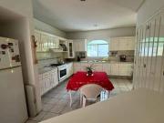 Renta de casa con muebles en lomas de COCOYOC