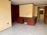Renta de casa en Balcones del Valle en San Luis, casa de...