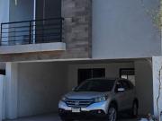 Renta de casa en Brianzzas, Escobedo