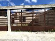 Renta de casa en caucel, 3 habitaciones y 2 baños