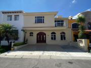 Renta de Casa en Claustro del Sur, Centro Sur, Excelente...