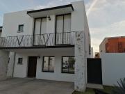 Renta de casa en condominio en Juriquilla Renta de casa en condominio en Juriquilla