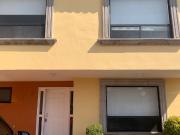 RENTA DE CASA EN CONDOMINIO EN JURIQUILLA