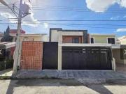 Renta de Casa en Fracc. Montealbán para habitar o negocio