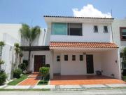RENTA DE CASA EN FRACCIONAMIENTO VALLE REAL, PUEBLA