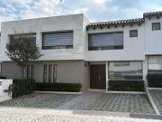 RENTA DE CASA EN FRACCIONAMIENTO PEDREGAL DEL BOSQUE EN...