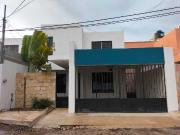 RENTA DE CASA EN FRANCISCO DE MONTEJO AL NORTE DE MÉRIDA