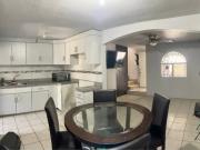 Renta de Casa en Lomas de la presa 4 recamaras