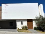 RENTA DE CASA EN LOMAS DEL MOLINO III