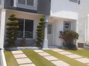RENTA DE CASA EN PALMARES, CERCA DE ANTEA Y VIALIDADES,...