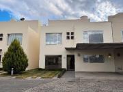 Renta de casa en Residencial Bosque de Sauces