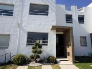 Renta Casa 110 m² en Valle del Sol 1 Pachuca frente rea...