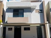 RENTA DE CASA EN VALLE LA RIOJA APODACA NUEVO LEON