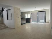 Renta de casa en Villa Magna en Lomas del Campanario...