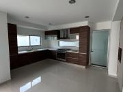 RENTA DE CASA NUEVA EN LOMAS DE JURIQUILLA