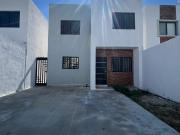 Renta de casa nueva en Puerta de piedra Dzitya