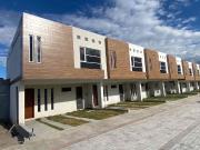 Renta de Casa por estrenar en Llano Grande en Conjunto...