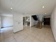 Renta de casa ven Jurica Renta de casa ven Jurica