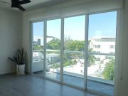 Renta de departamento en excelente ubicación sobre Av....