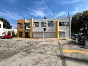 RENTA DE ESPACIO COMERCIAL O DE OFICINA EN ESQUINA DEL...