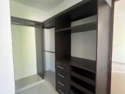 Renta de Hermosa Casa en Sodzil Norte