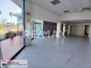 Renta de local comercial, en Av. Plan de Ayala,...