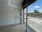 Renta de Local Comercial en La Av. América y Abelardo...