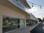 Renta de Local Comercial en Montebello Planta baja de 120 m2